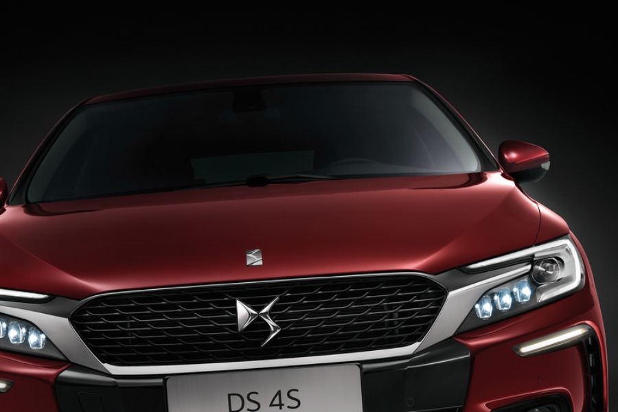 その名も『DS 4S』